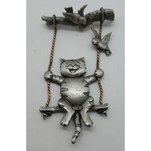 Vintage pewter tone JJ Jonette CAT on swing with bird friends‎ brooch pin